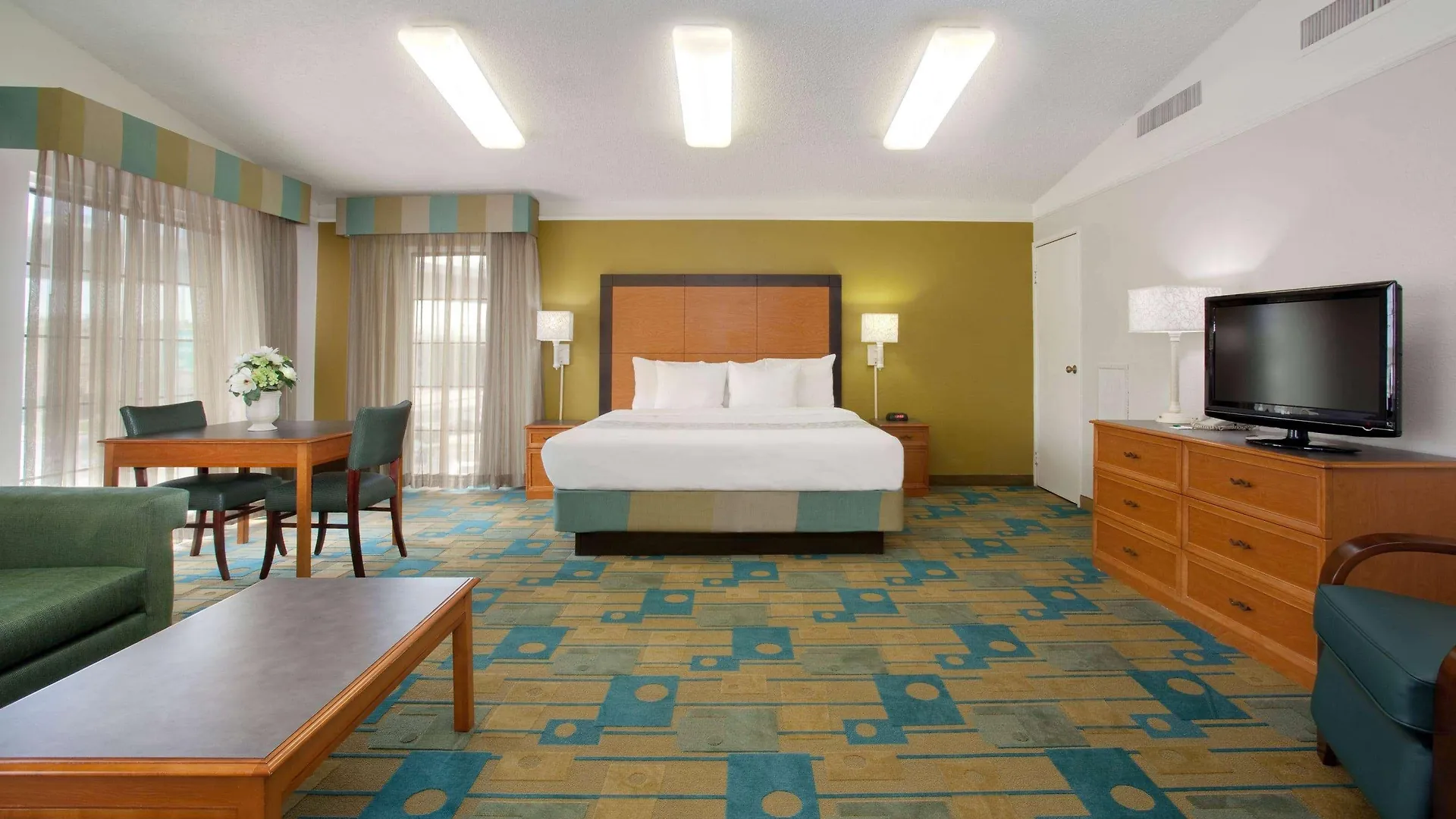 La Quinta Inn By Wyndham Denver Central Hotel