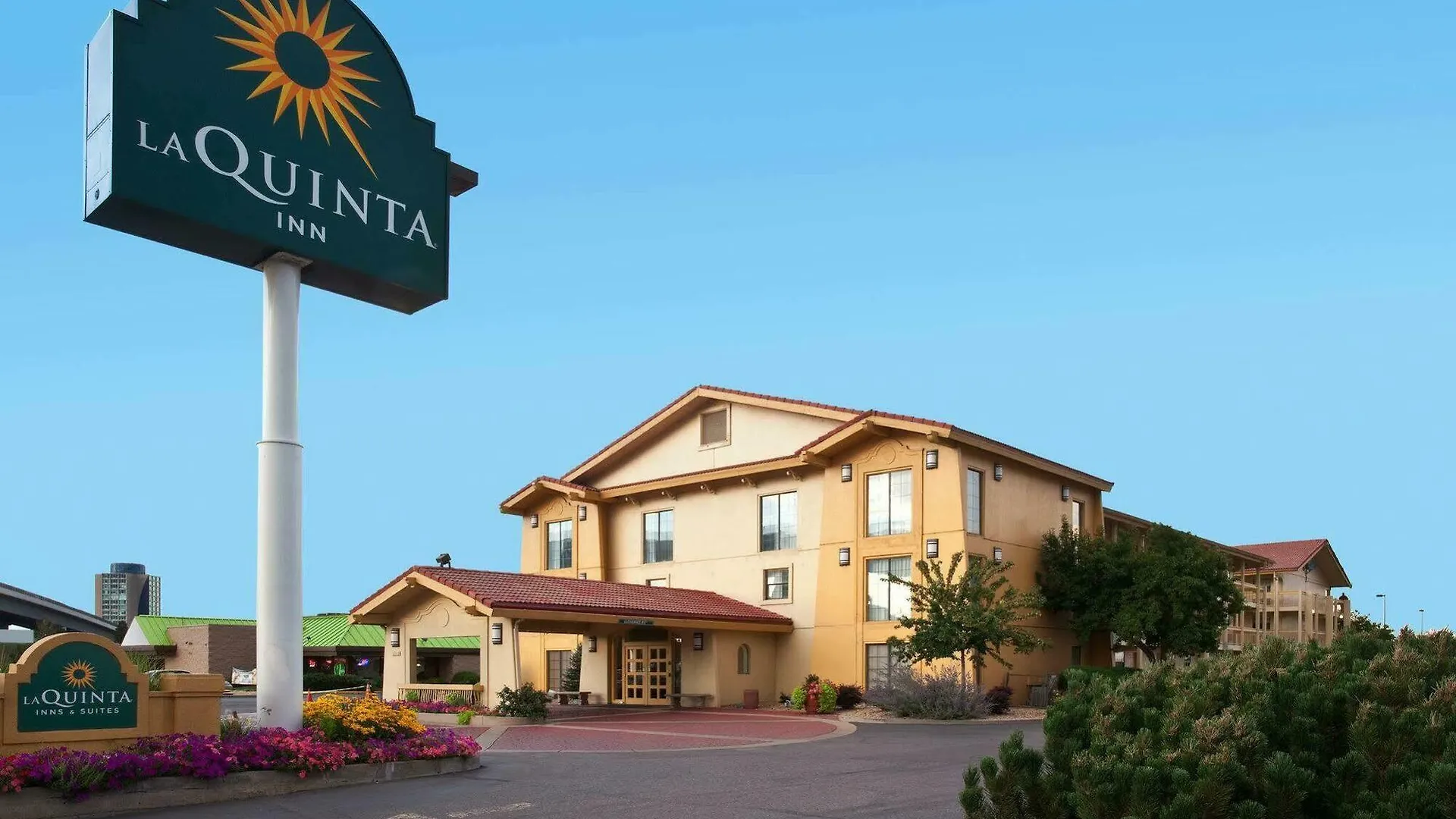 La Quinta Inn By Wyndham Denver Central 2*,