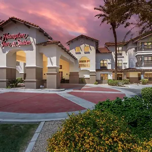 hampton-inn-suites-phoenix-goodyear.scottsdalehotels.org/
